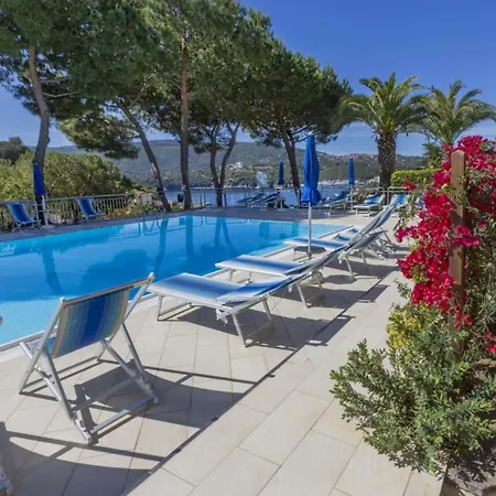 Il Porto 19 - Goelba *